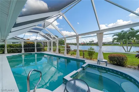 22705 Forest View Dr, Estero, FL 33928 photo 3
