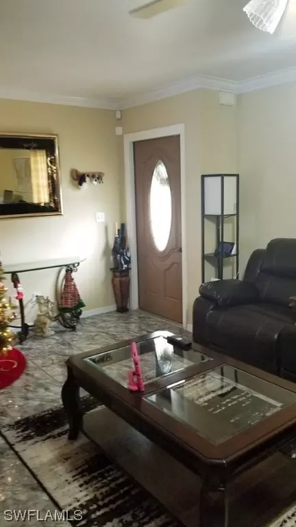 5333 Warren St, Naples, FL 34113 photo 2