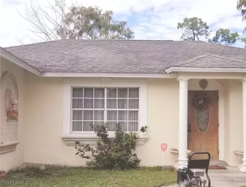 5333 Warren St, Naples, FL 34113 photo 1