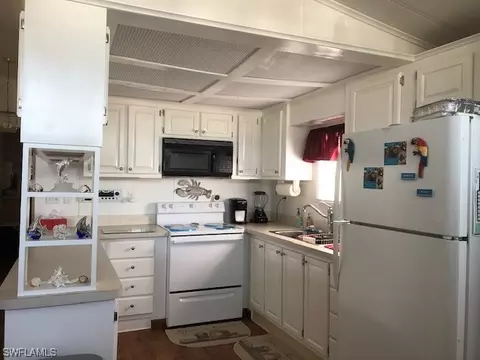 20371 Cumberland Ct, Estero, FL 33928 photo 6