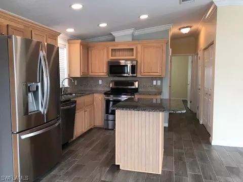 4770 Split Log Ln W, Estero, FL 33928 photo 5