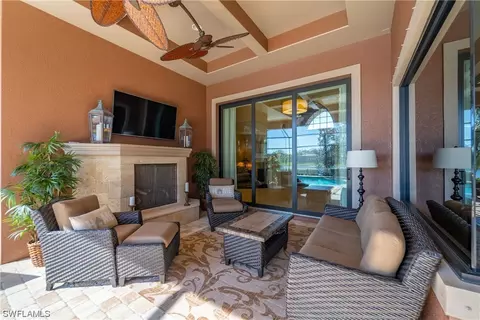 6500 Costa Cir, Naples, FL 34113 photo 25