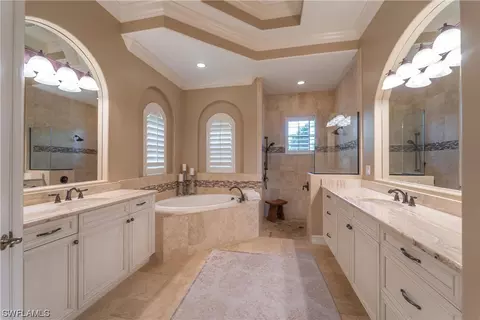 6500 Costa Cir, Naples, FL 34113 photo 9