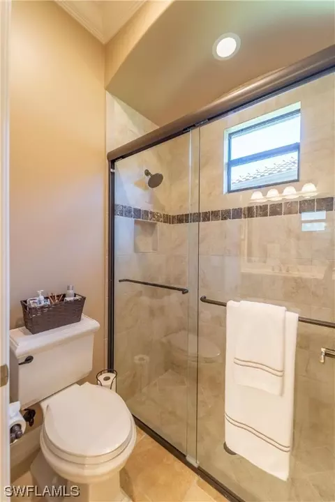 6500 Costa Cir, Naples, FL 34113 photo 17