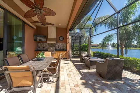 6500 Costa Cir, Naples, FL 34113 photo 24
