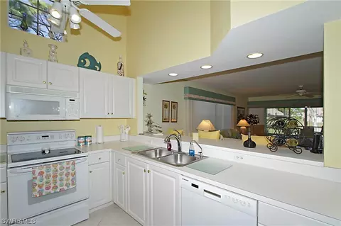 4206 Tequesta Dr, Estero, FL 33928 photo 6