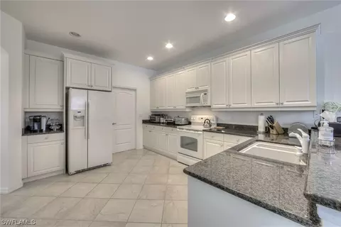 20522 Torre Del Lago St, Estero, FL 33928 photo 8