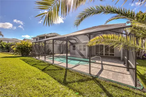 9238 Estero River Cir, Estero, FL 33928 photo 2
