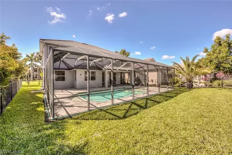 9238 Estero River Cir, Estero, FL 33928 photo 3