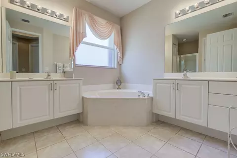 20446 Foxworth Cir, Estero, FL 33928 photo 19