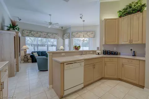 20446 Foxworth Cir, Estero, FL 33928 photo 7