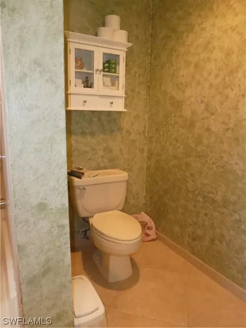 406 Grenada Ave, Naples, FL 34113 photo 13