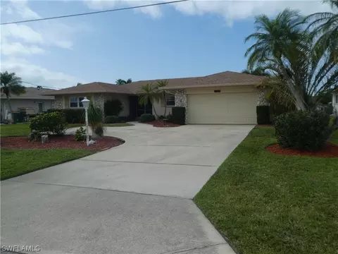 406 Grenada Ave, Naples, FL 34113 photo 3