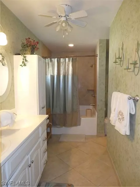 406 Grenada Ave, Naples, FL 34113 photo 10