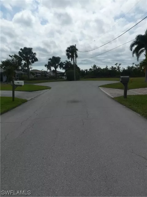 406 Grenada Ave, Naples, FL 34113 photo 6