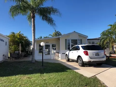4591 Candlestick Ct E, Estero, FL 33928 photo 2