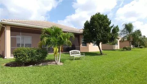 6572 Marbella Ln, Naples, FL 34105 photo 13