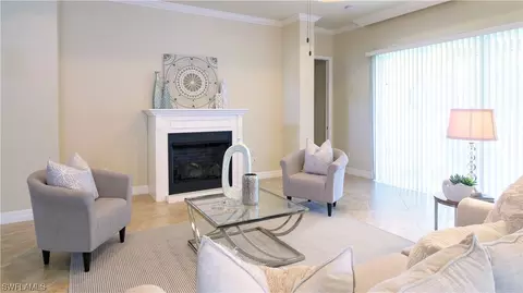 6572 Marbella Ln, Naples, FL 34105 photo 2