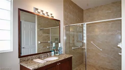 6572 Marbella Ln, Naples, FL 34105 photo 8