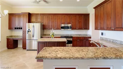6572 Marbella Ln, Naples, FL 34105 photo 5