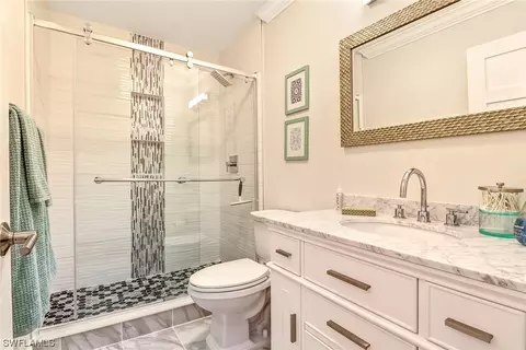 1100 9th St S #E201, Naples, FL 34102 photo 19