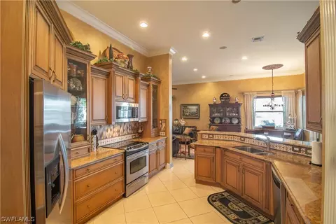 9083 Whitfield Dr, Estero, FL 33928 photo 10