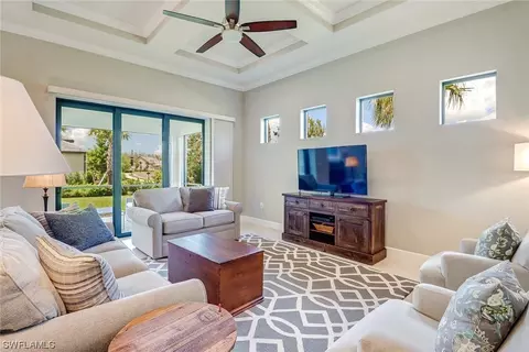 20526 Wilderness Ct, Estero, FL 33928 photo 4