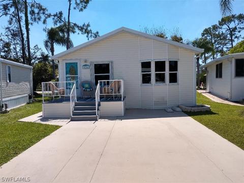 10941 Ground Dove Cir, Estero, FL 33928 photo 1