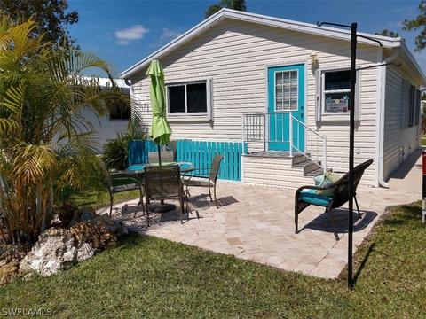 10941 Ground Dove Cir, Estero, FL 33928 photo 5