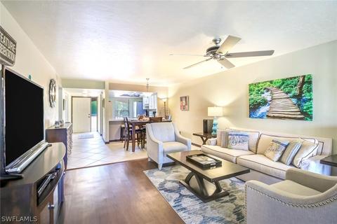 135 Cypress Way E UNIT E, Naples, FL 34110 photo 11