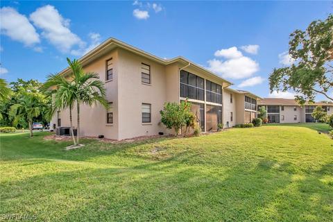 135 Cypress Way E UNIT E, Naples, FL 34110 photo 24