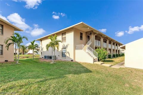 135 Cypress Way E UNIT E, Naples, FL 34110 photo 25