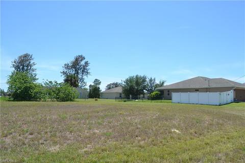 2000 NW 17th St, Cape Coral, FL 33993