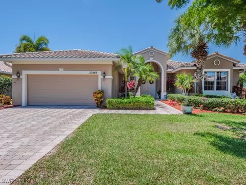 20489 Foxworth Cir, Estero, FL 33928 photo 2