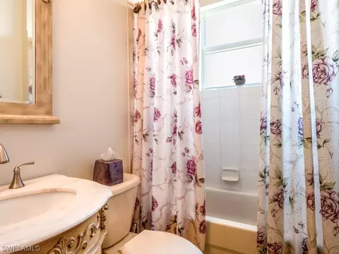 20489 Foxworth Cir, Estero, FL 33928 photo 9