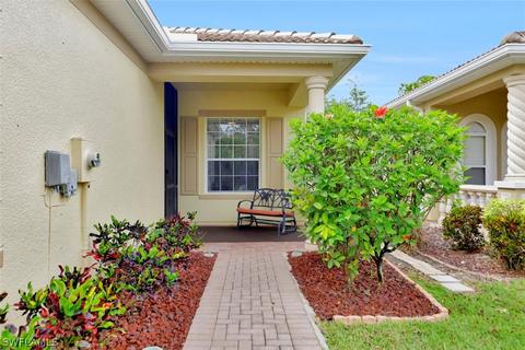 21072 Cosenza Ct, Estero, FL 33928 photo 3