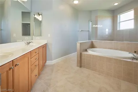13508 Loreo Ct, Estero, FL 33928 photo 11