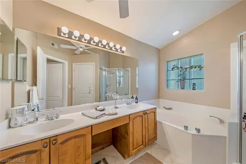 1293 Silverstrand Dr, Naples, FL 34110 photo 17