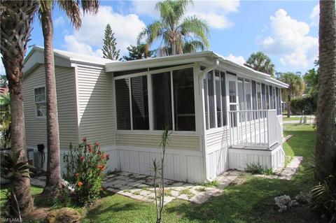 10843 Ani Cir, Estero, FL 33928 photo 4