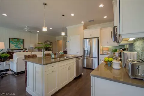 6948 Avalon Circle Dr #607, Naples, FL 34112 photo 3
