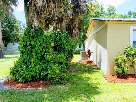 720 Bennett Ave, Labelle, FL 33935 photo 3
