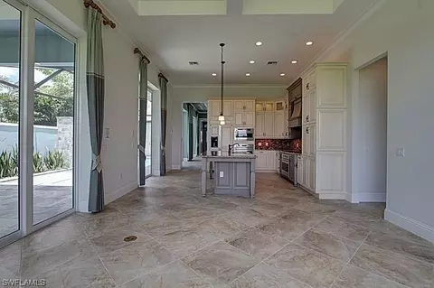 5756 Anegada Dr, Naples, FL 34113 photo 10