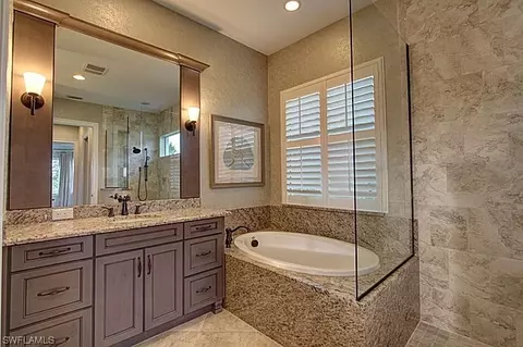 5756 Anegada Dr, Naples, FL 34113 photo 16