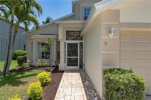 11544 Chaplis Ln, Estero, FL 33928 photo 2