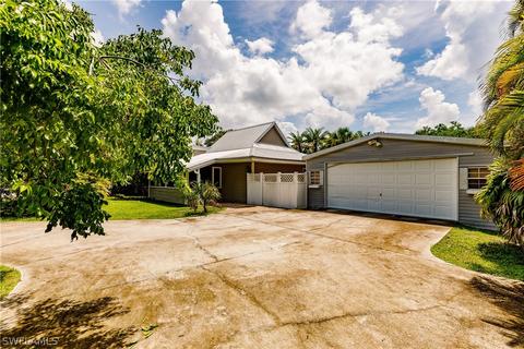 3840 Outer Dr, Naples, FL 34112 photo 27