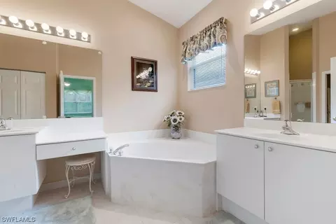 9134 Springview Loop, Estero, FL 33928 photo 17
