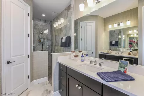 2170 Marquesa Cir, Naples, FL 34112 photo 17