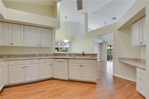 6648 Middlesex Pl, Naples, FL 34104 photo 8