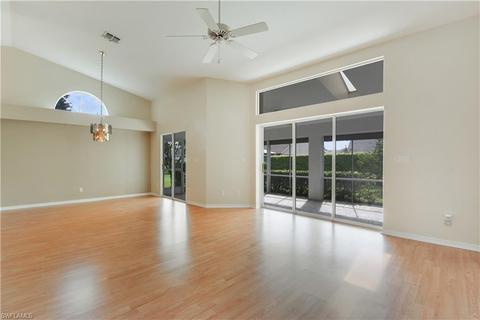 6648 Middlesex Pl, Naples, FL 34104 photo 3
