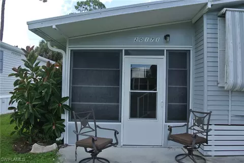 20171 Cumberland Ct, Estero, FL 33928 photo 4